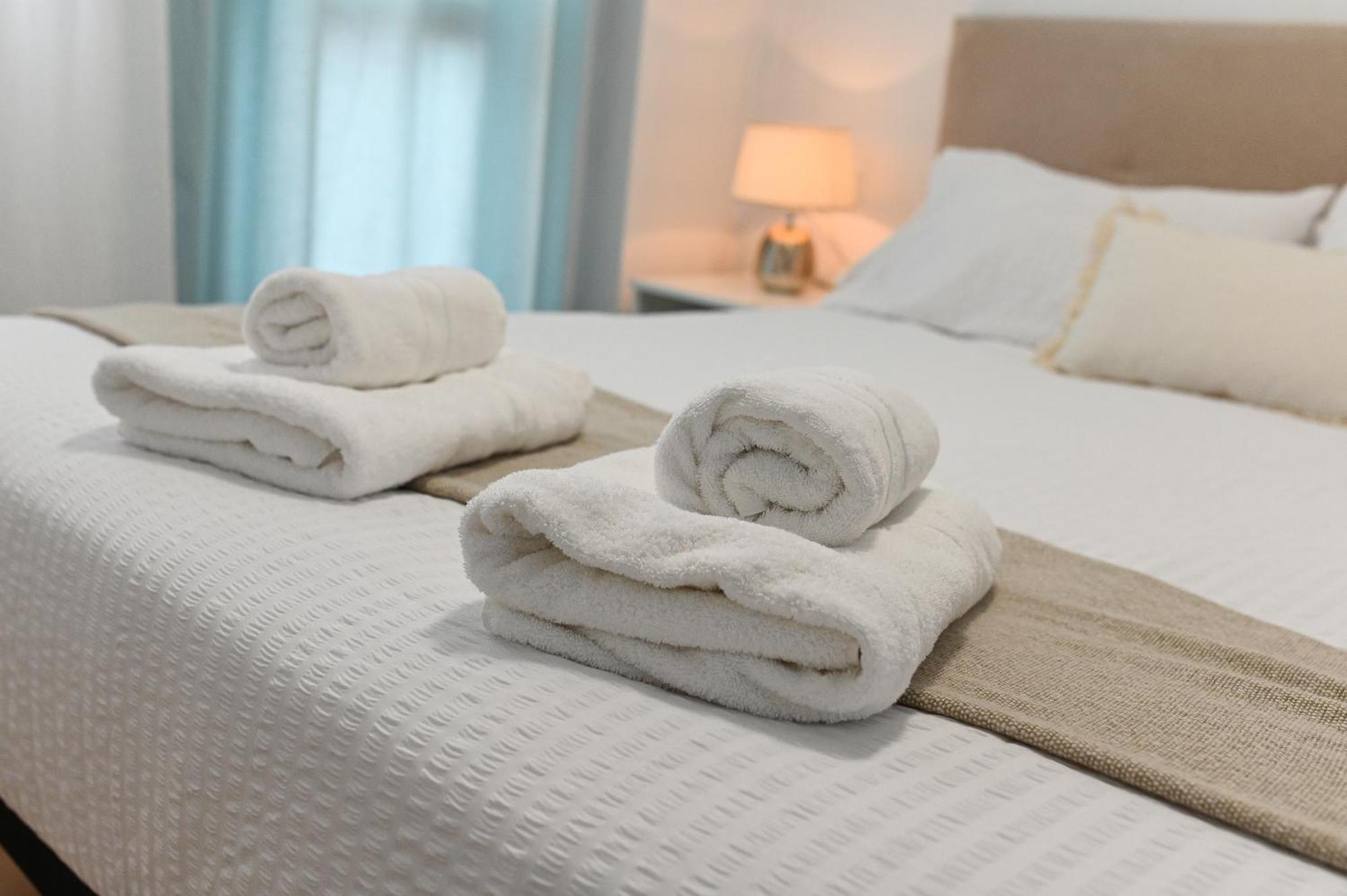 M&M Apartment Ρόντα Εξωτερικό φωτογραφία